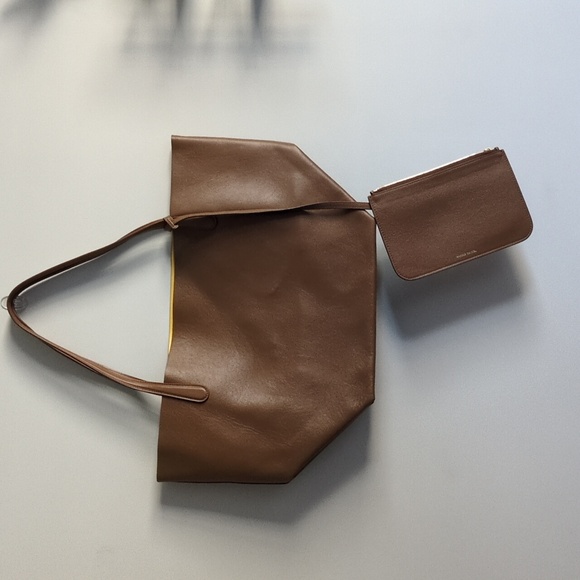 Mansur Gavriel Brown Leather Tote Bag, Yellow Interior - Picture 5 of 7